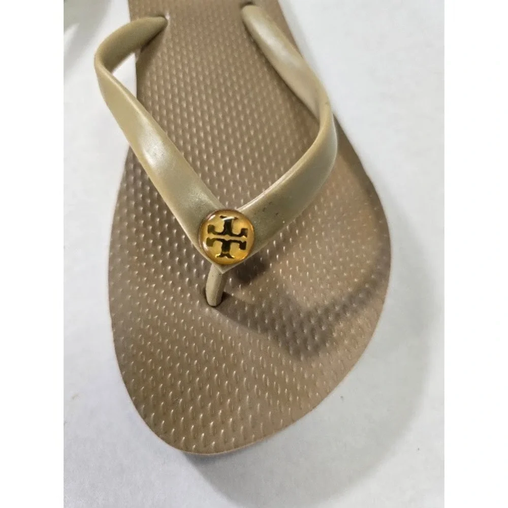 Tory Burch Flip Flop Sandals Womens  9 Tan Logo Medallion Thong